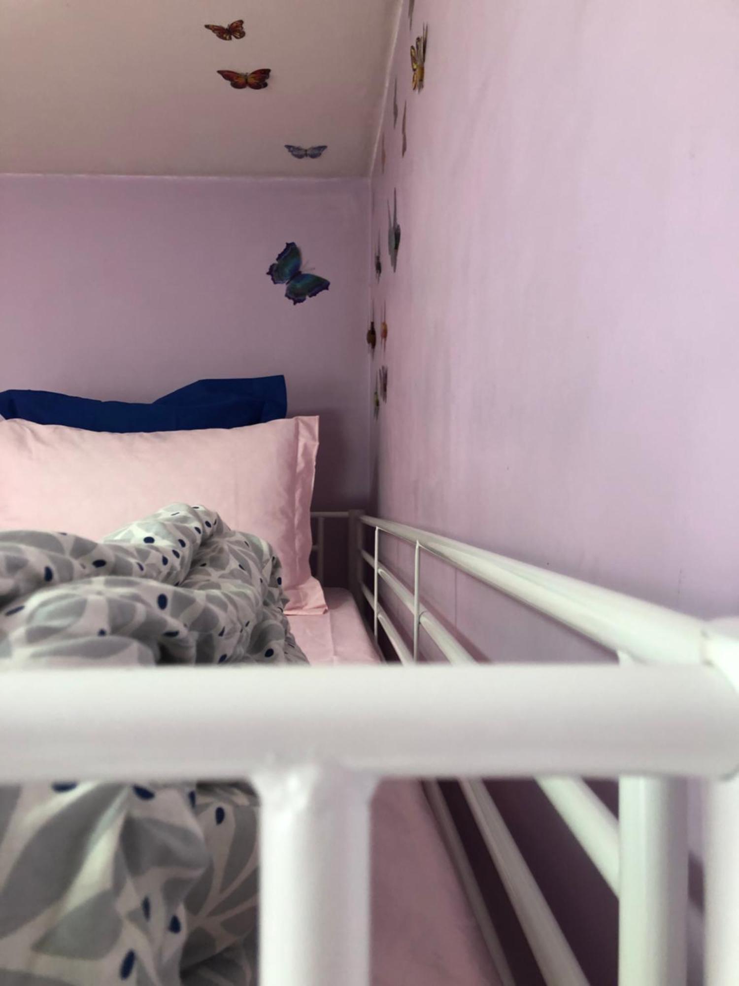 Female-Dortoir Femme -Dorm Shared Room Paris Bobigny Exterior foto