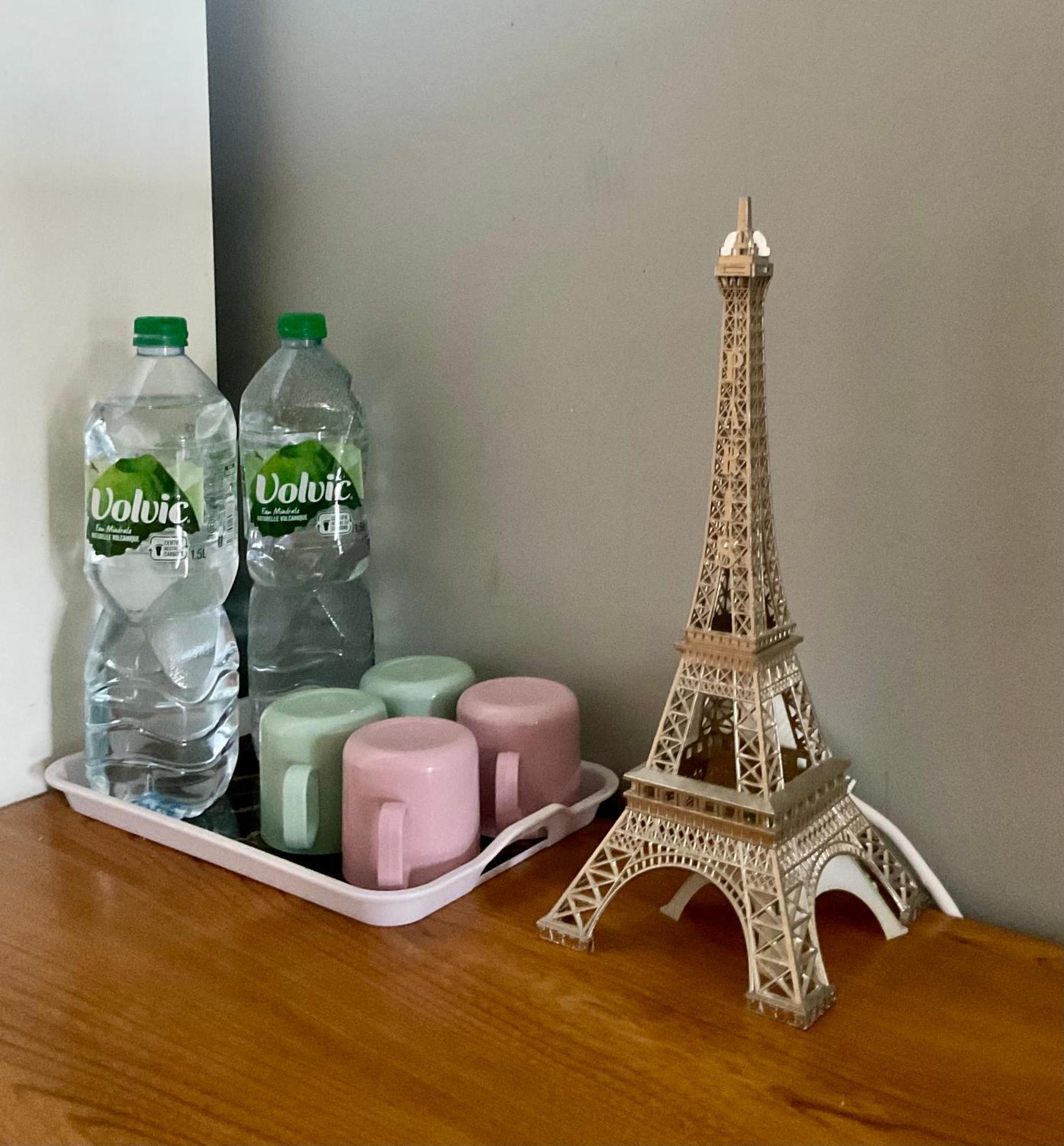 Female-Dortoir Femme -Dorm Shared Room Paris Bobigny Exterior foto