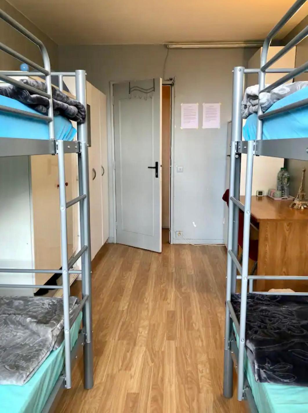Female-Dortoir Femme -Dorm Shared Room Paris Bobigny Exterior foto
